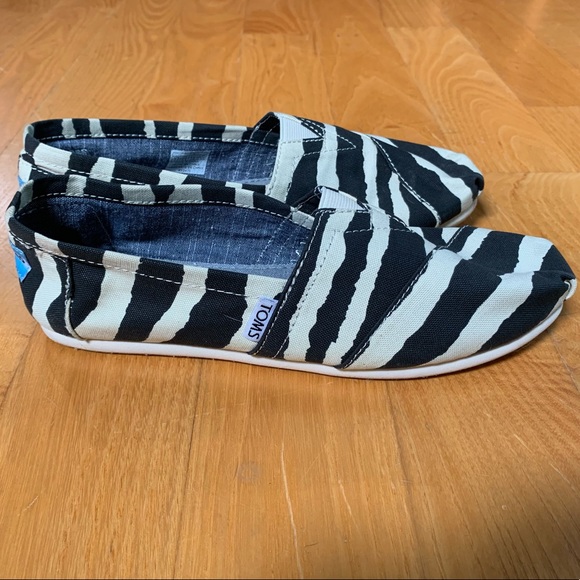 Toms Zebra Print Classic Slip-Ons - Picture 2 of 6